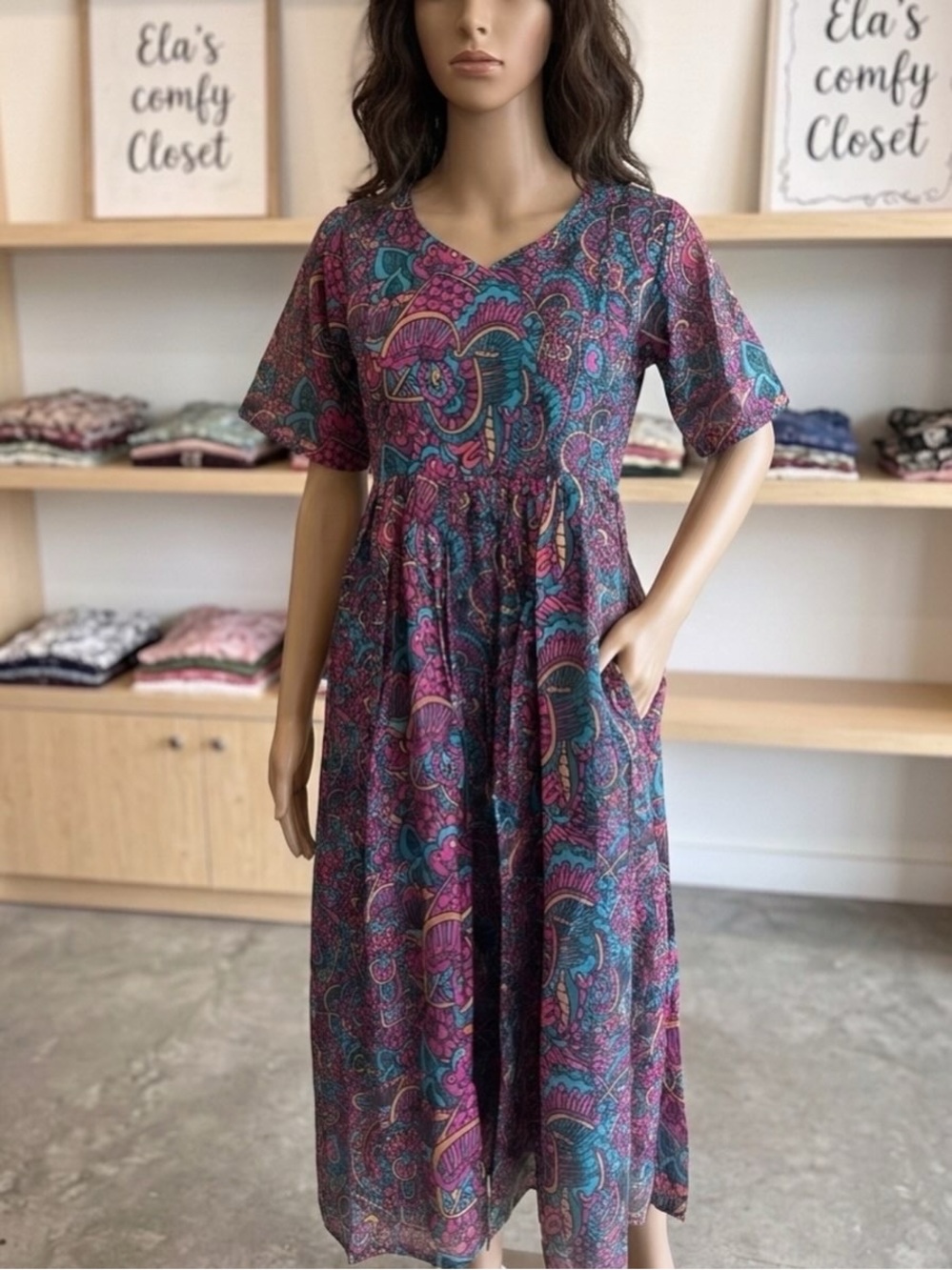 V-Neck Short Sleeve Midi Dress in Teal & Magenta Paisley